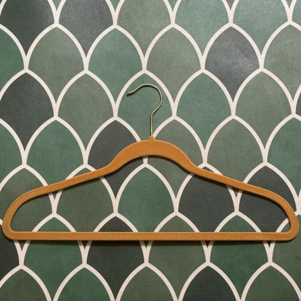 Hangers, Suit Hanger, Flocked Tan Velvet, # 10 Count